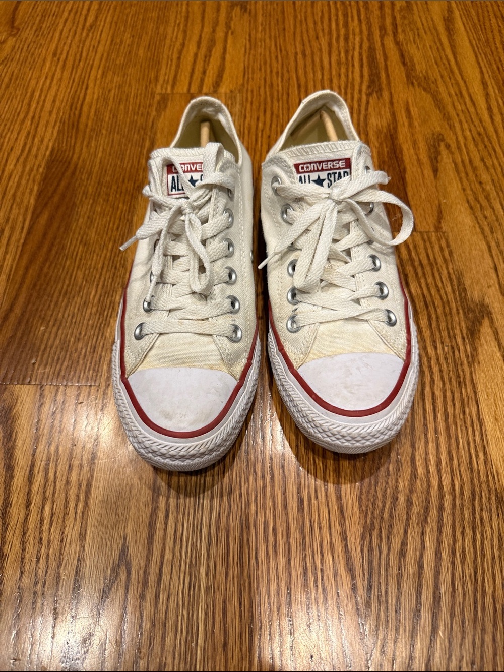 Converse Kids Low Top Sneakers in Natural Canvas with Red Trim